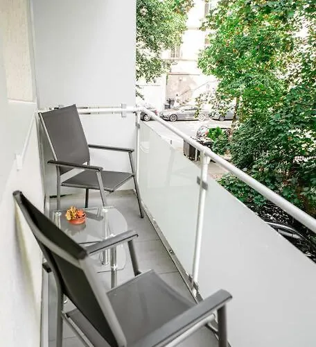 - Im Nerotal * Wiesbaden